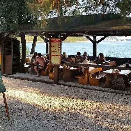 Relax 200 M T Apartment